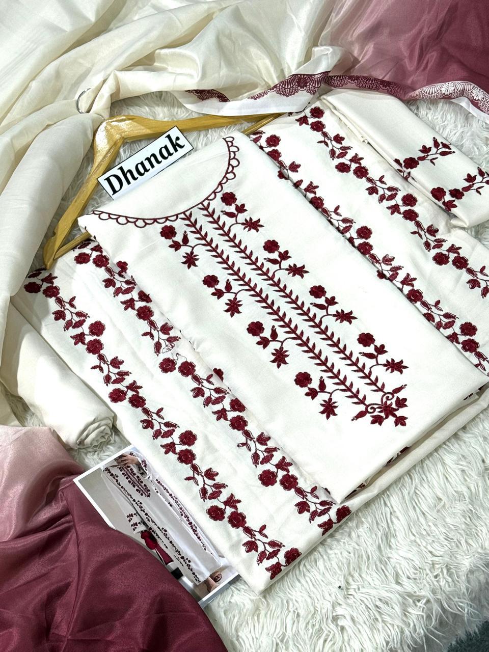 Luxury Dhanak Emb 3Pc