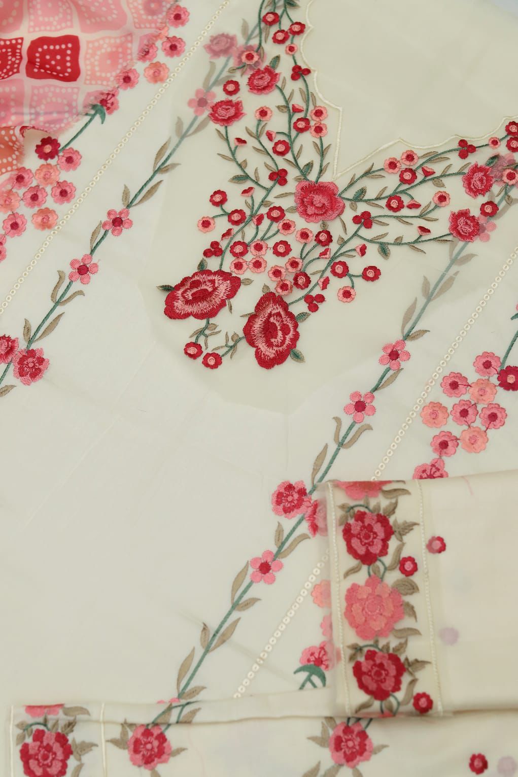 ZAIB HEAVY EMBROIDERED LAWN D-1