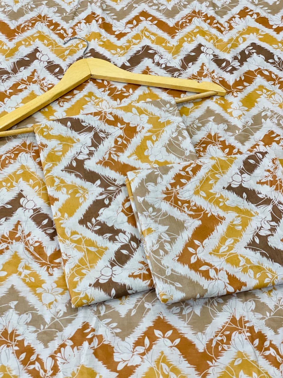 Bana Dora Lawn 2pc