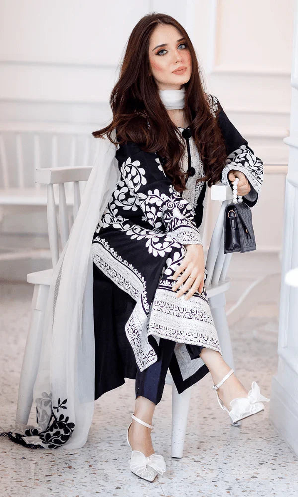 ZARKASHA LAWN PREMIUM UNSTICHED EMB 3PC