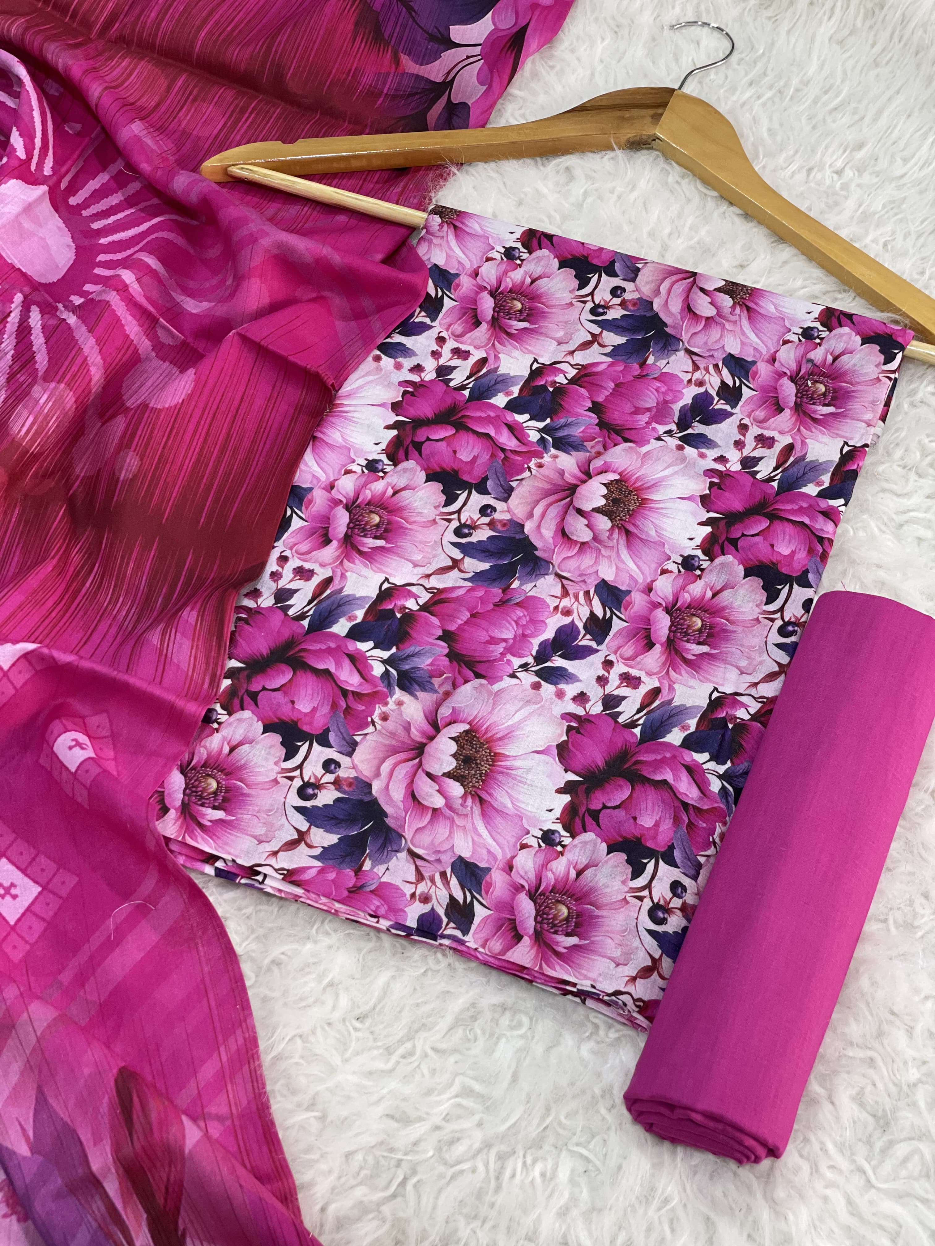 Lawn Printed 3pc D-10