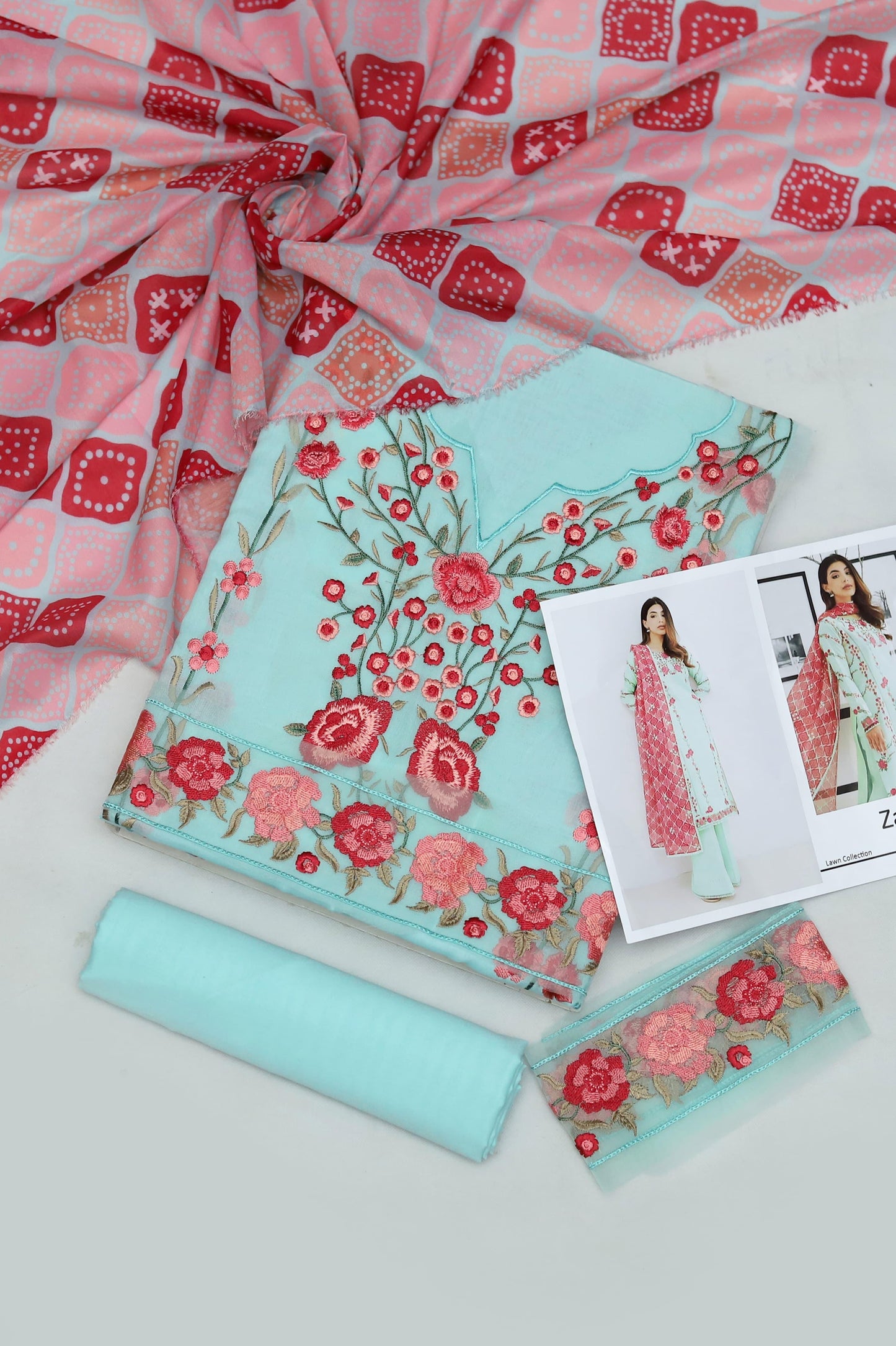 ZAIB HEAVY EMBROIDERED LAWN D-4