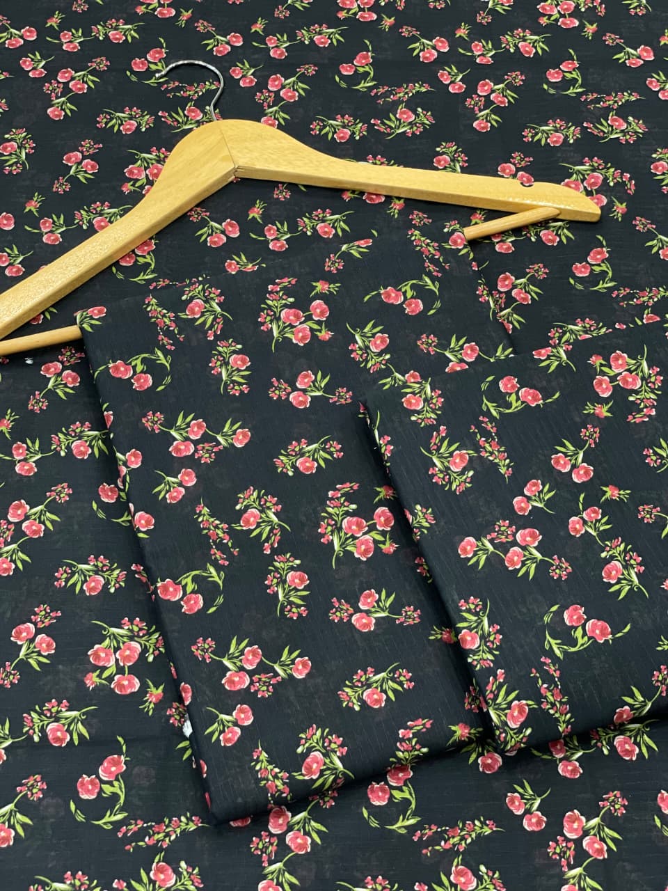 Bana Dora Lawn 2pc