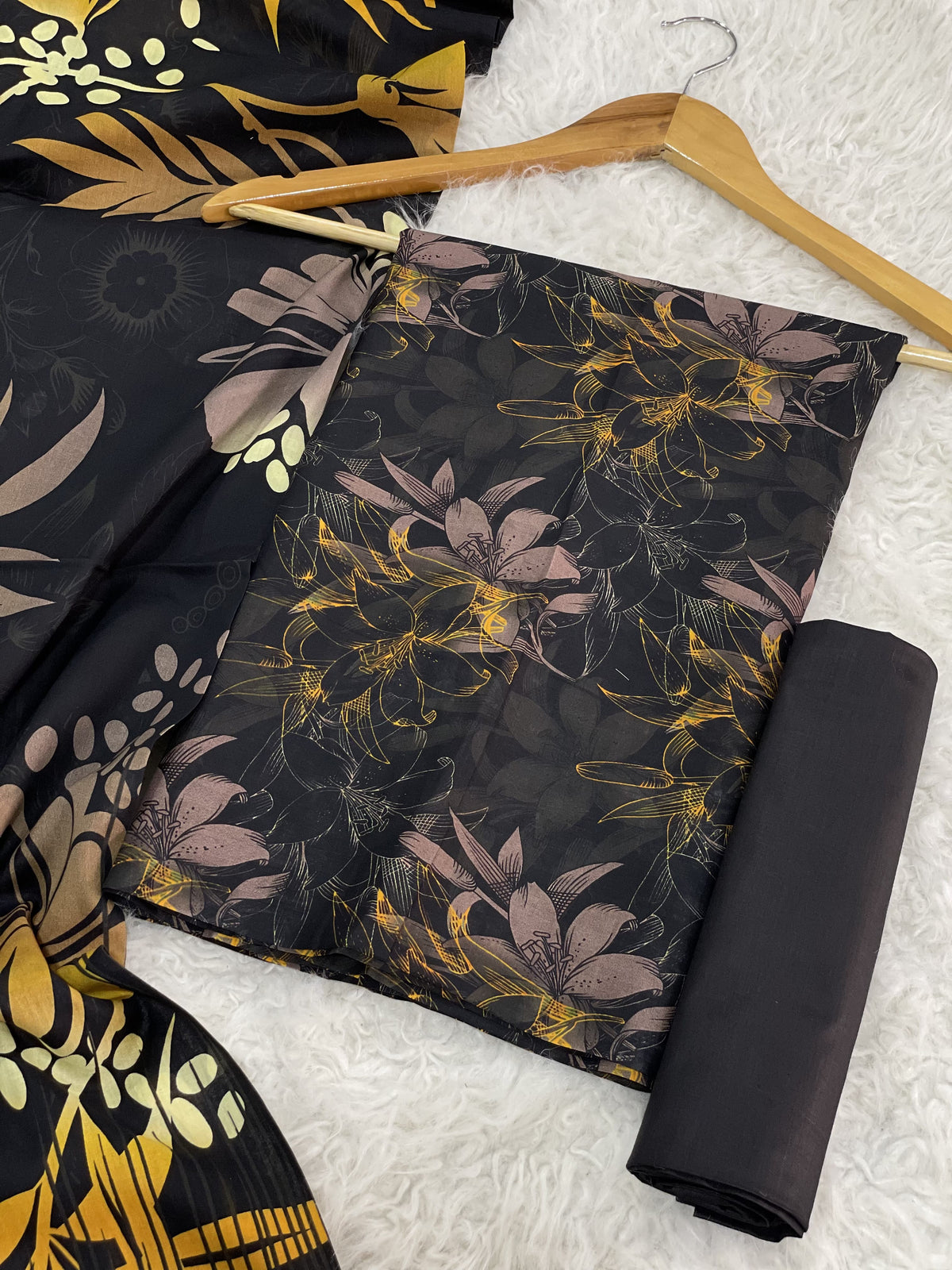 Lawn Printed 3pc D-4